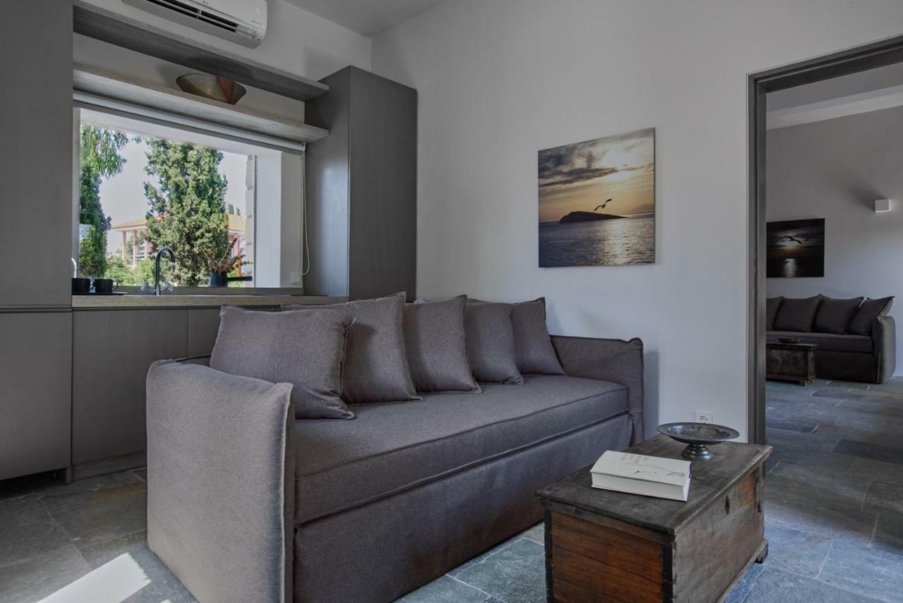 Nikolaou Art Residence Aegina 외부 사진