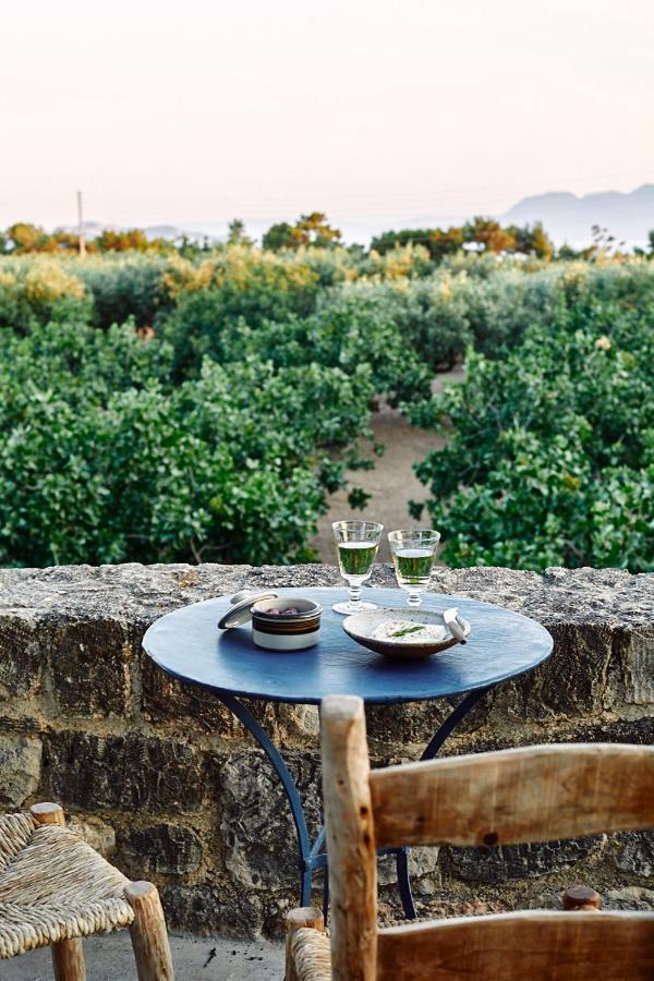 Nikolaou Art Residence Aegina 외부 사진