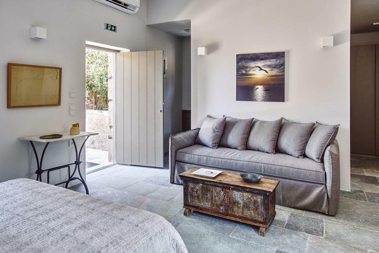 Nikolaou Art Residence Aegina 외부 사진